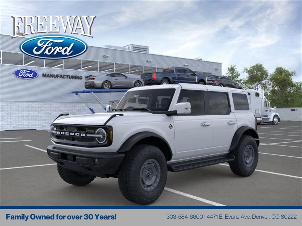 New 2025 Ford Bronco Outer Banks SUV