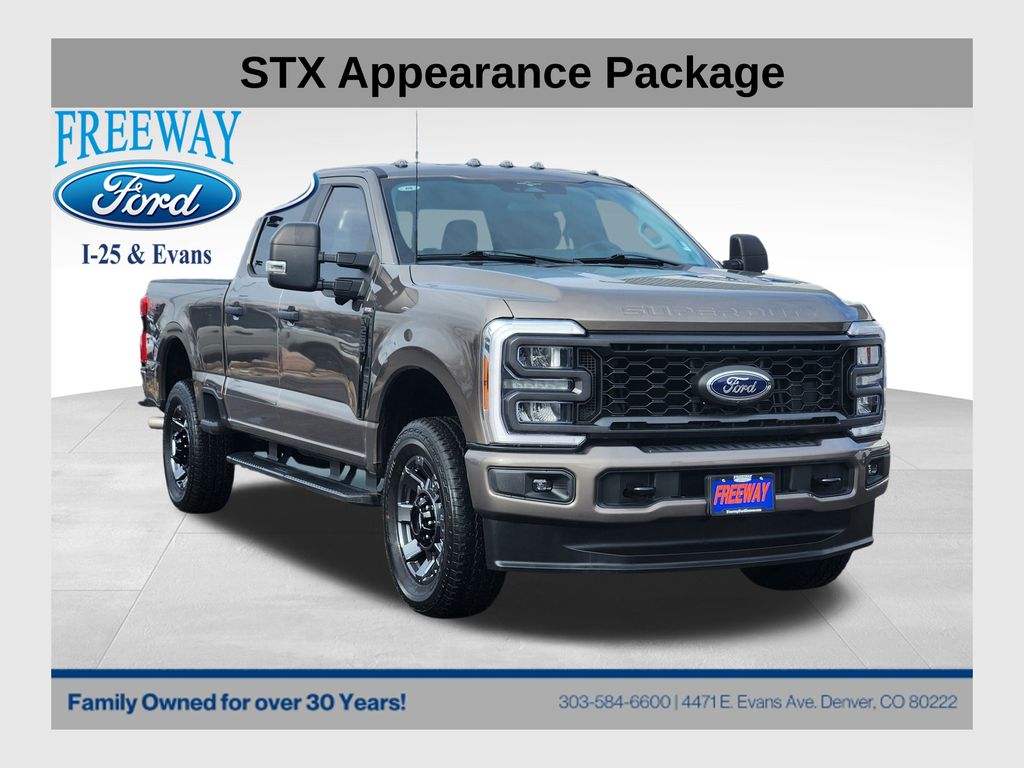 2023 Ford F-250 Super Duty XL's photo
