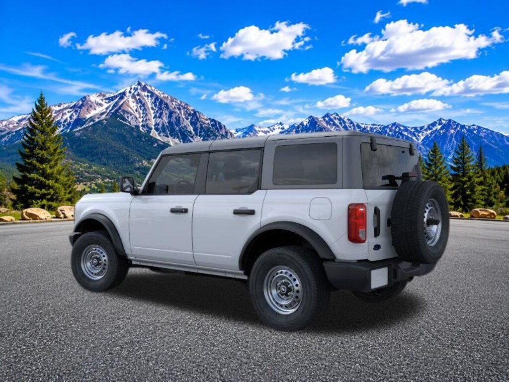 New 2026 Ford Bronco Base SUV