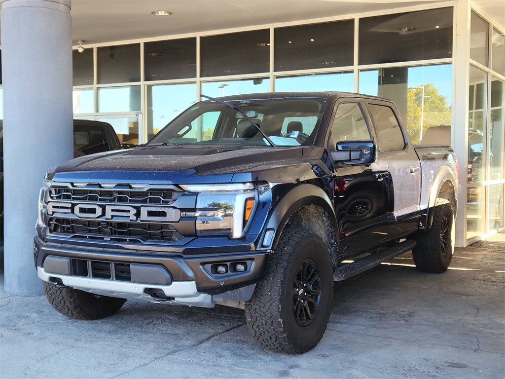2024 Ford F-150 Raptor photo 3