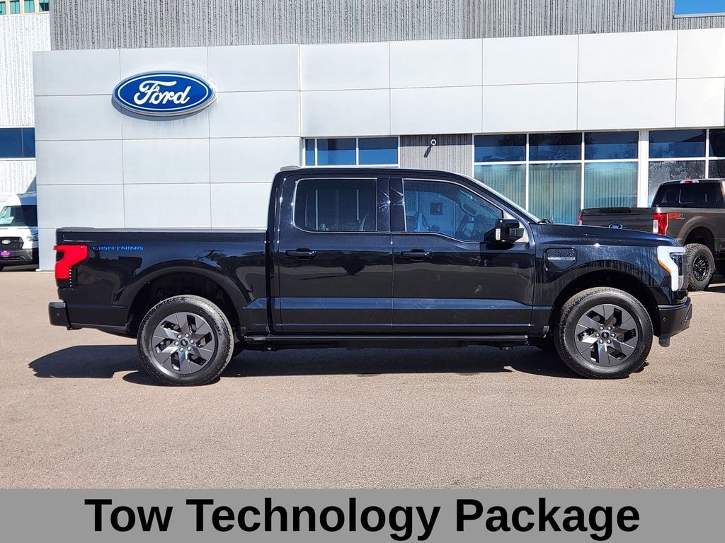 Used 2023 Ford F-150 Lightning Lariat Truck