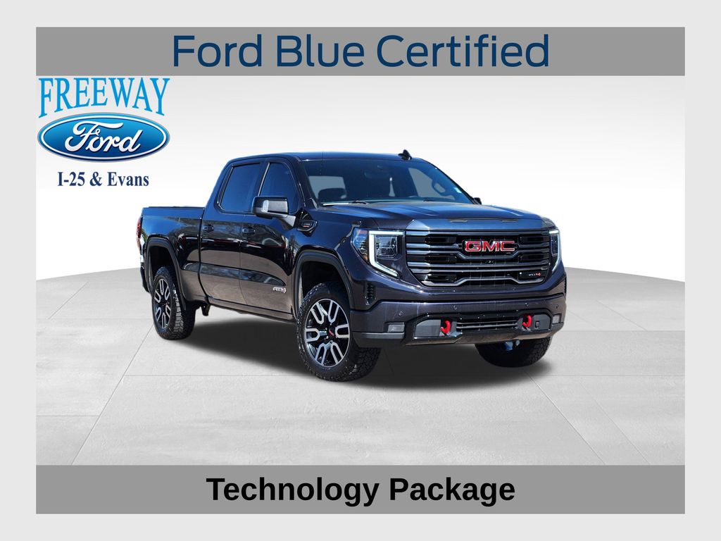 2022 GMC Sierra 4WD Crew Cab Short Box AT4's photo