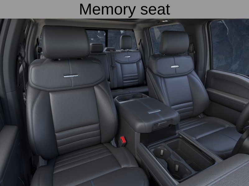 2026 Ford F-350 Super Duty Platinum - Photo 11