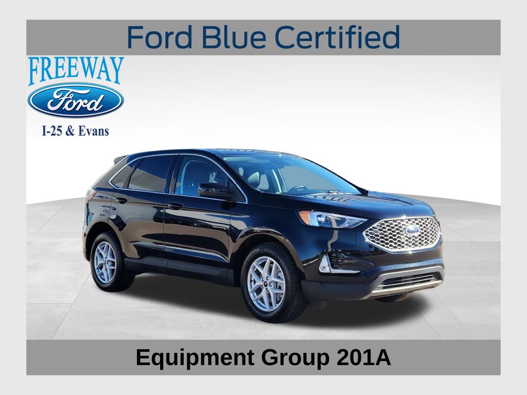 2023 Ford Edge SEL's photo