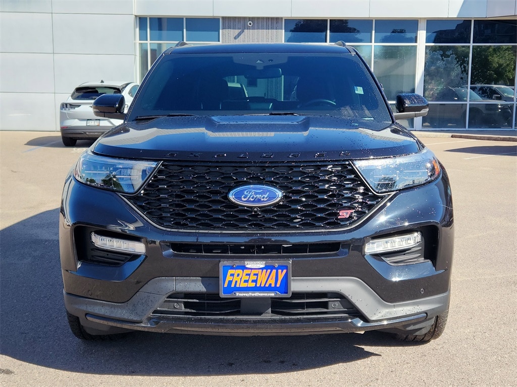 Used 2024 Ford Explorer ST SUV