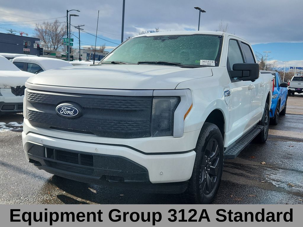 2024 Ford F-150 Lightning photo 2