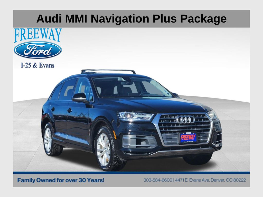 2018 Audi Q7 Premium Plus's photo