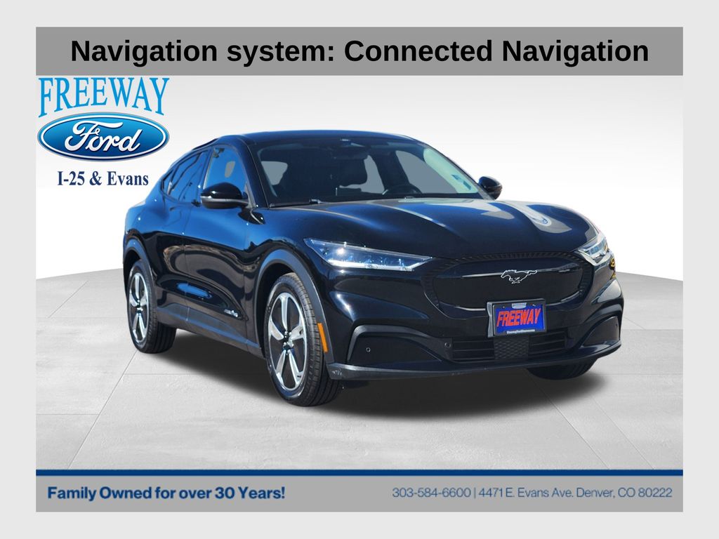 2022 Ford Mustang Mach-E Select AWD