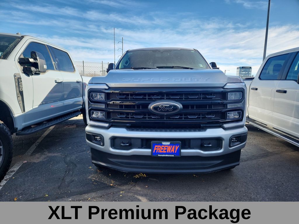 2024 Ford F-250 photo 2