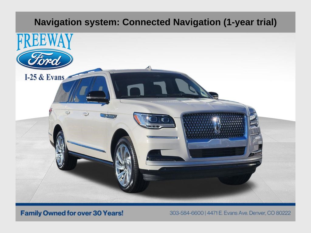 2024 Lincoln Navigator Reserve L's photo