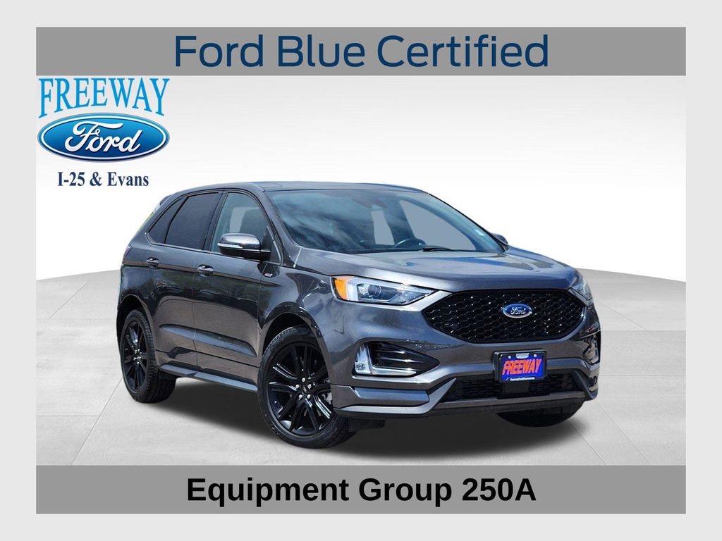 2020 Ford Edge ST-Line AWD's photo