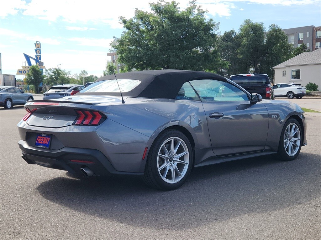 2024 Ford Mustang GT Premium Convertible photo 3