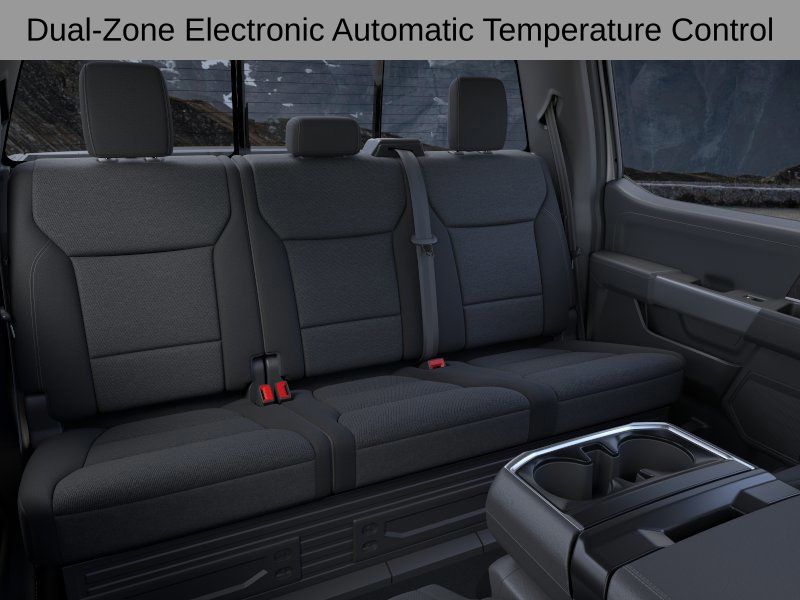 2026 Ford F-150 XLT - Photo 12