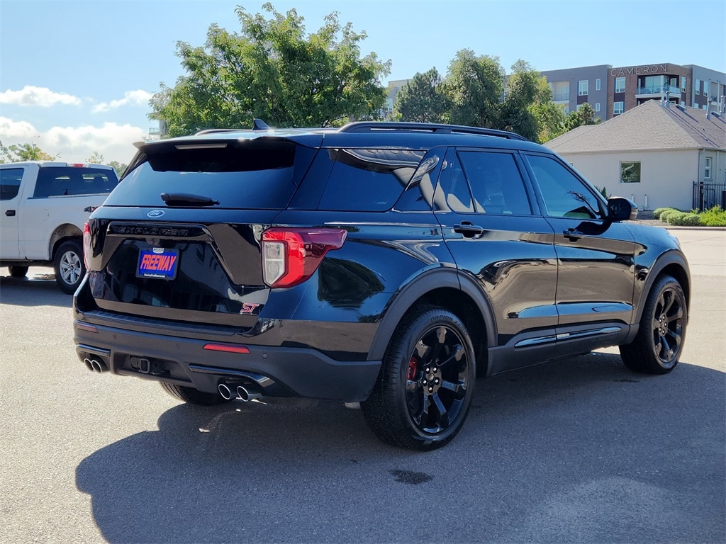 Used 2024 Ford Explorer ST SUV