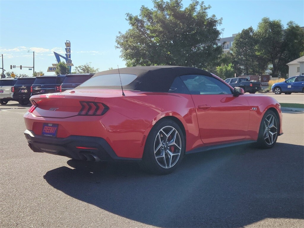2024 Ford Mustang GT Premium Convertible photo 3