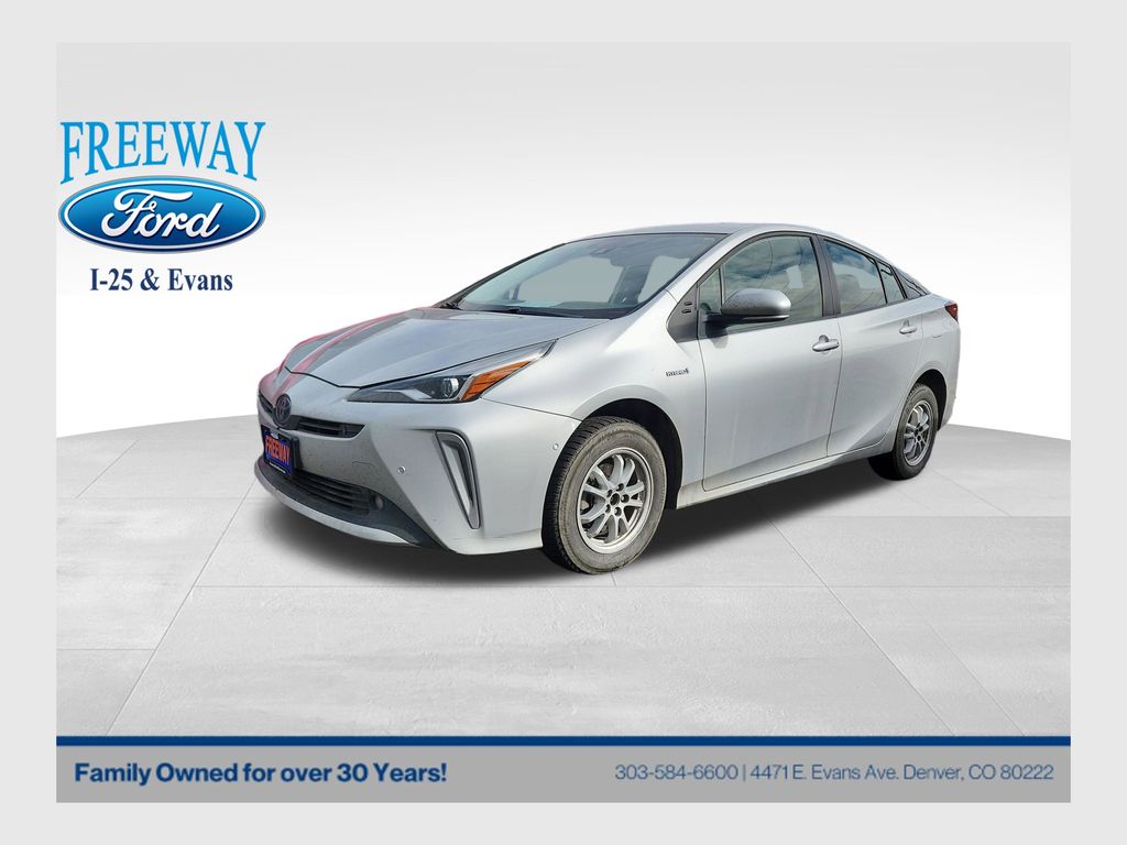 2021 Toyota Prius LE