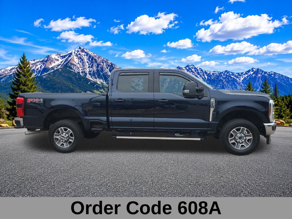 Used 2025 Ford F-250SD Lariat Truck