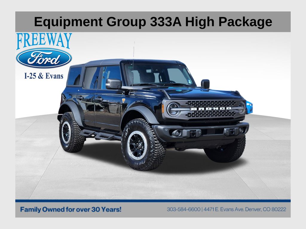 2023 Ford Bronco 4-Door Badlands