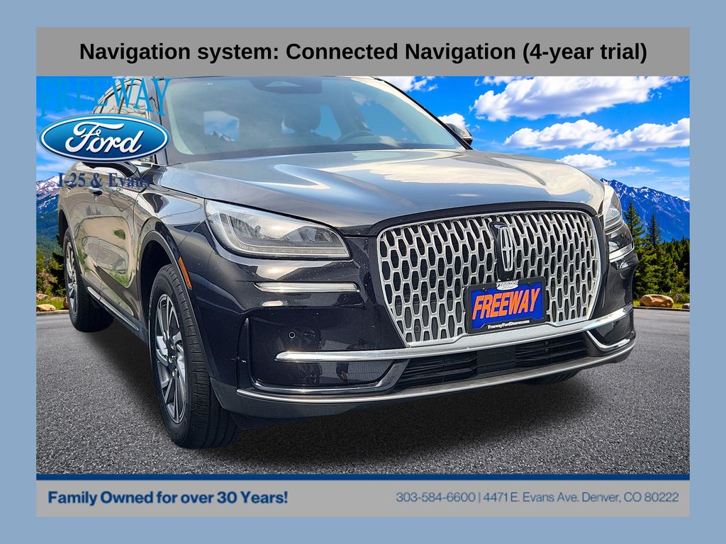 2025 Lincoln Corsair Premiere AWD's photo