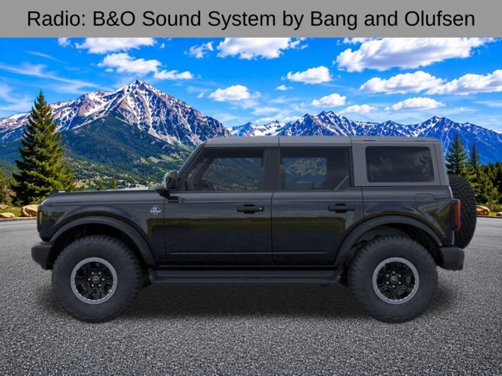 New 2026 Ford Bronco Outer Banks SUV