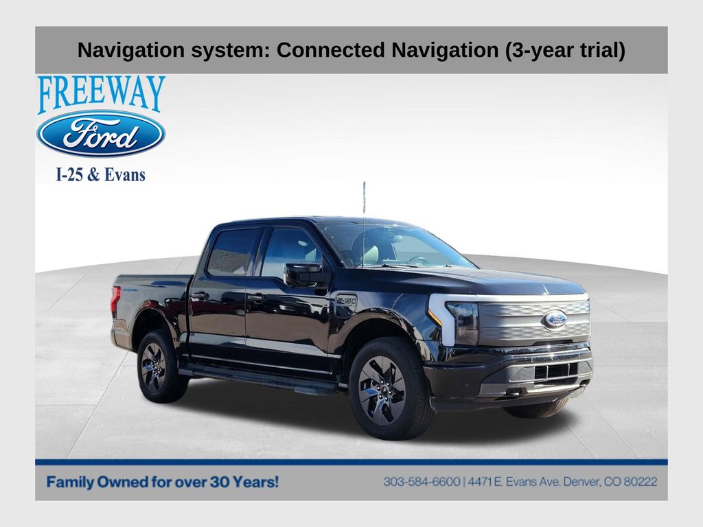 2022 Ford F-150 Lightning Lariat's photo