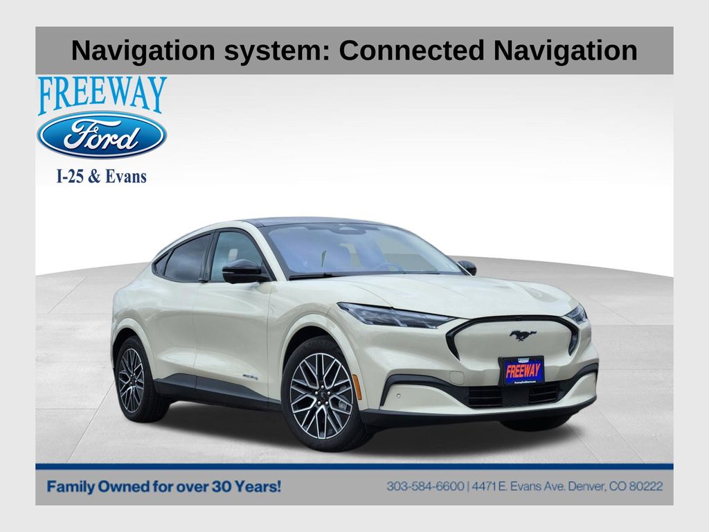 2025 Ford Mustang-Mach-e Premium's photo