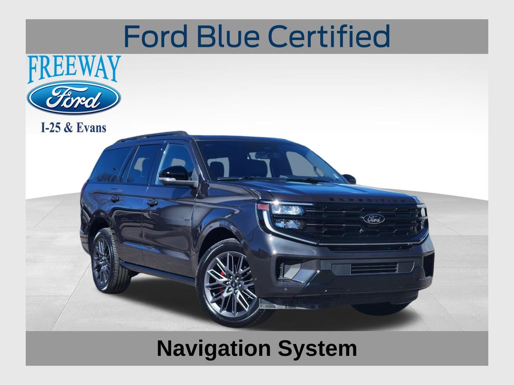 2025 Ford Expedition Platinum 4x4's photo