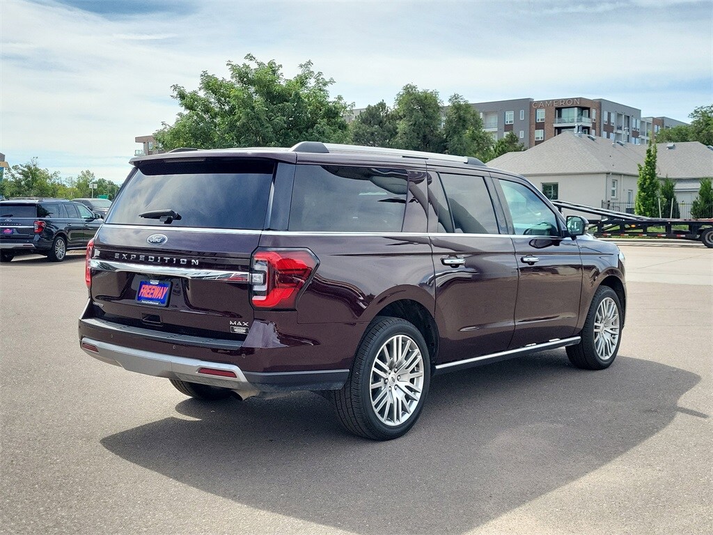 2024 Ford Expedition MAX Limited photo 3