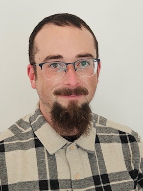 Staff member Alex Rendon from ID_4e2260c5bcd7