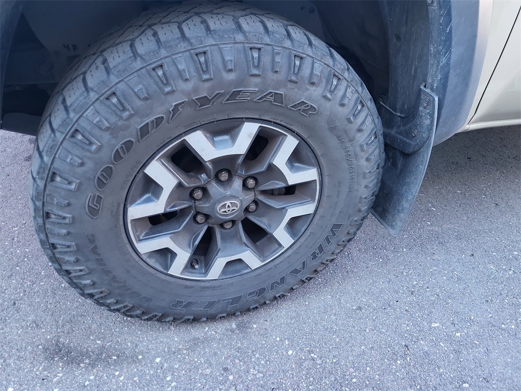 Used 2016 Toyota Tacoma TRD Off-Road Truck