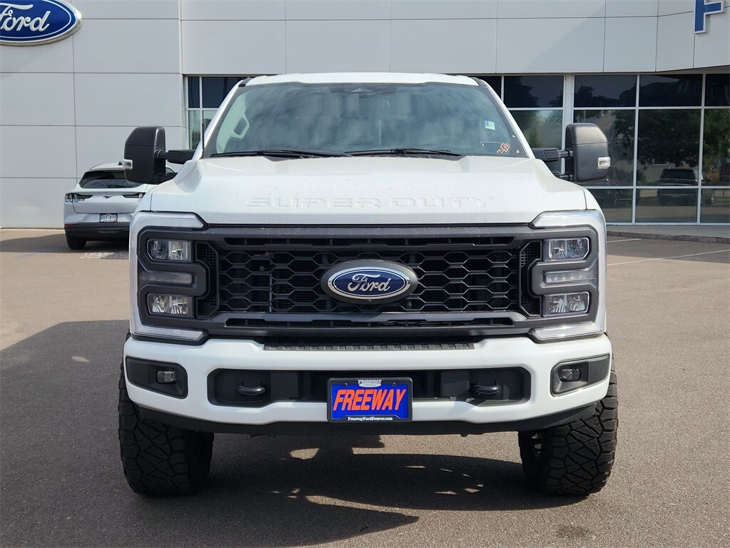 2023 Ford F-250 photo 4