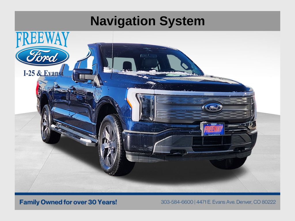 2023 Ford F-150 Lightning Lariat's photo