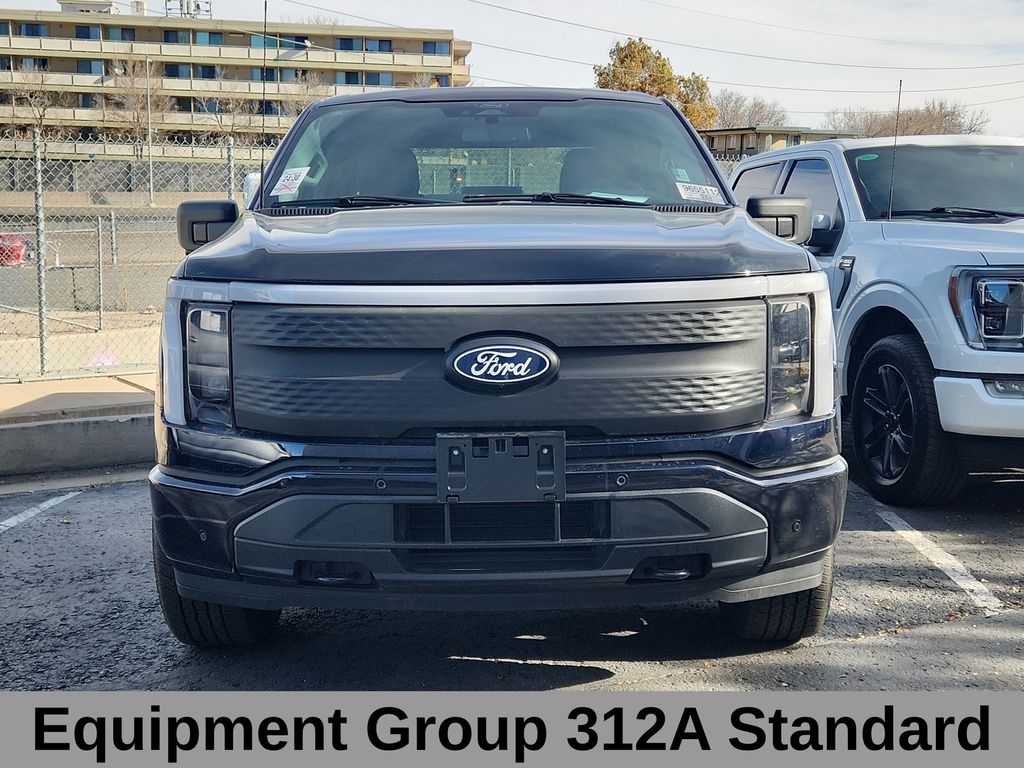 2024 Ford F-150 Lightning photo 2