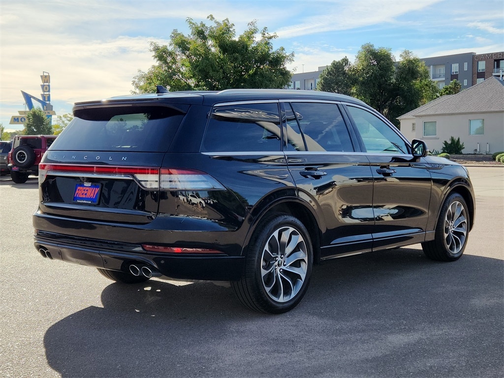 Used 2023 Lincoln Aviator Plug-In Hybrid Grand Touring SUV
