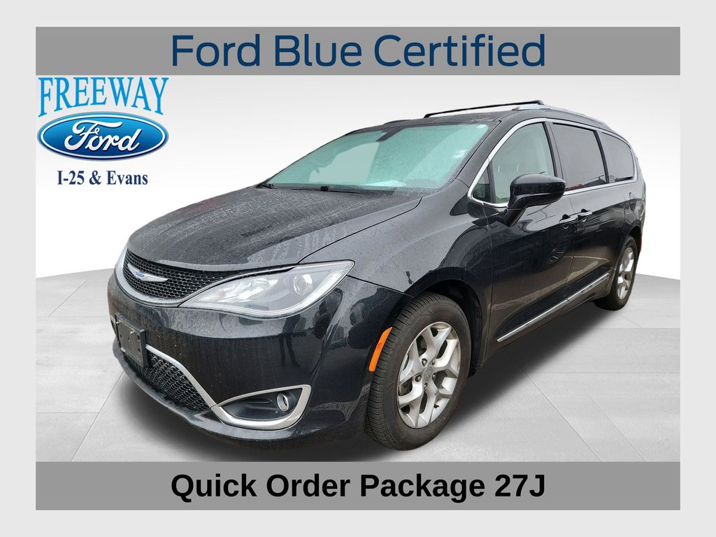 2019 Chrysler Pacifica Touring L Plus