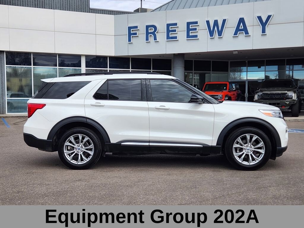 Used 2024 Ford Explorer XLT SUV