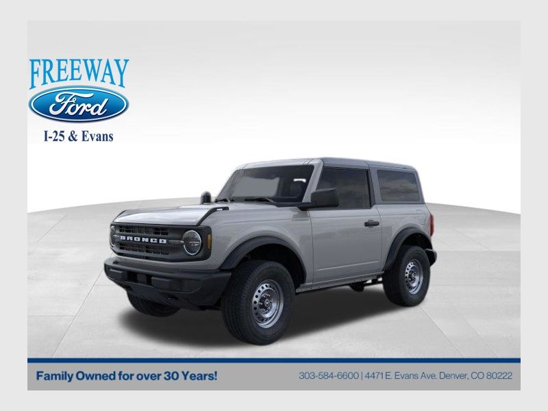 2026 Ford Bronco Base 4x4's photo