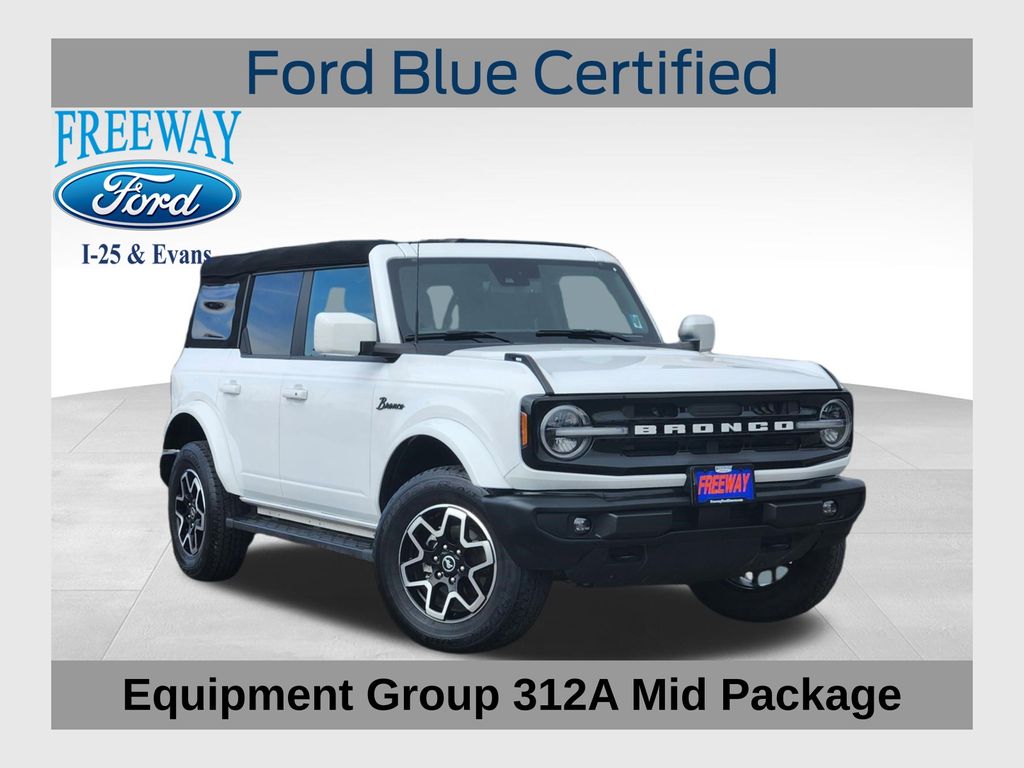 2023 Ford Bronco 4-Door Outer Banks