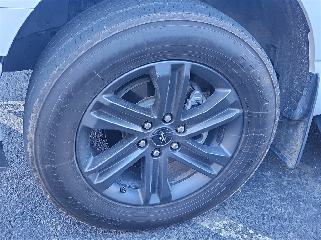 Used 2023 Ford F-150 Lariat Truck