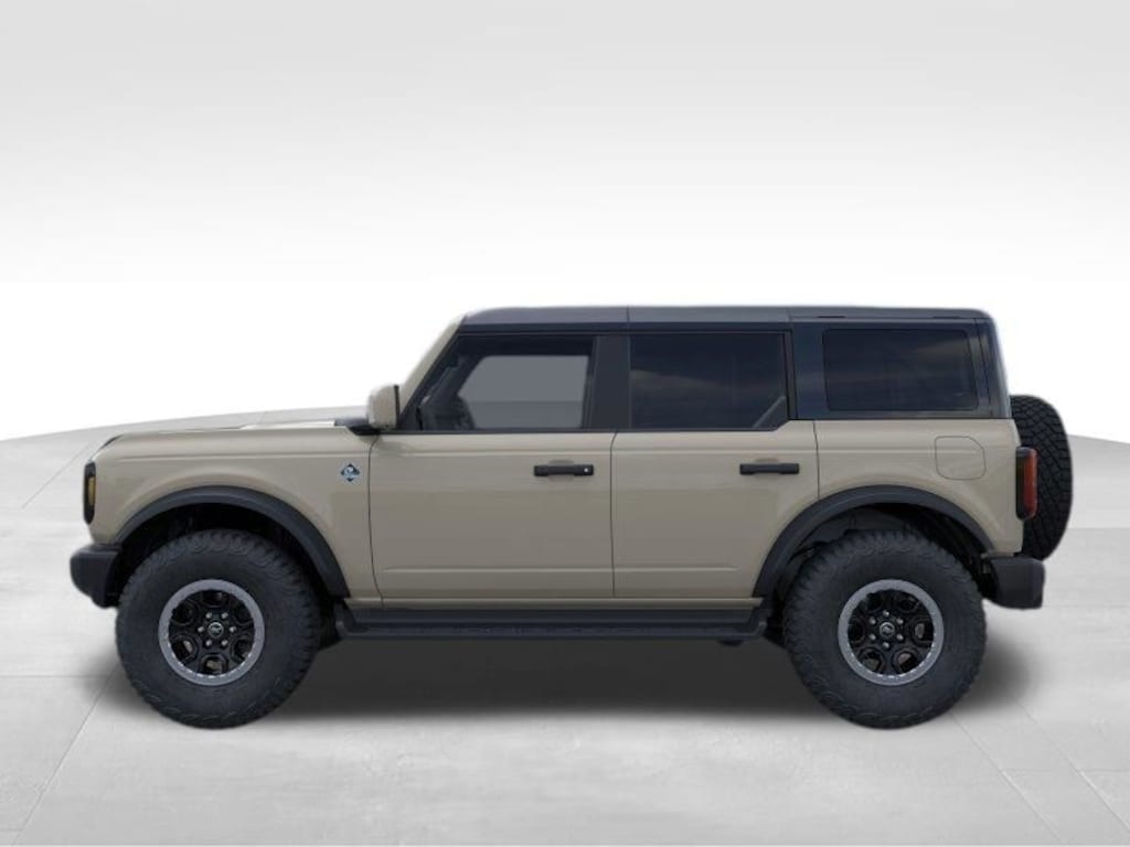 New 2026 Ford Bronco Outer Banks SUV