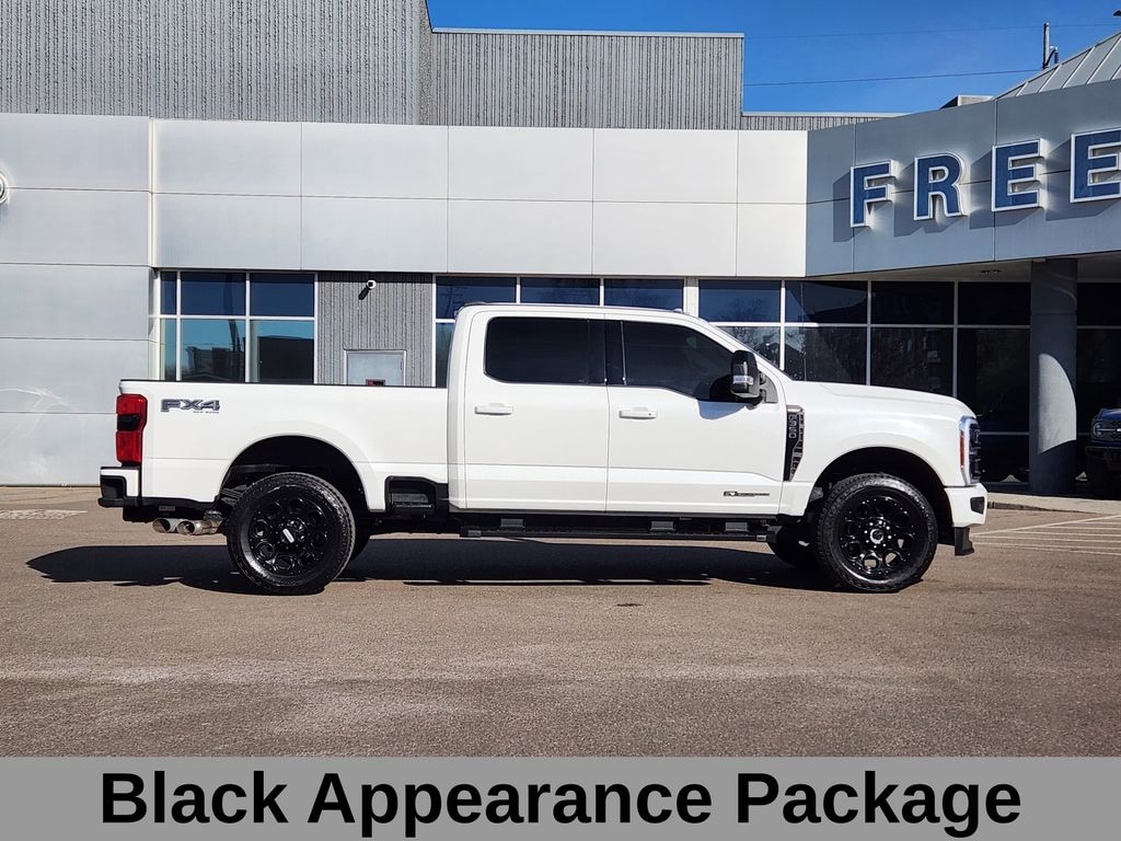 Used 2024 Ford F-350SD Lariat Truck