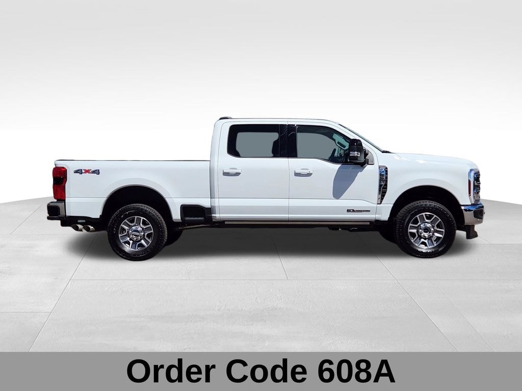 Used 2025 Ford F-250SD Lariat Truck