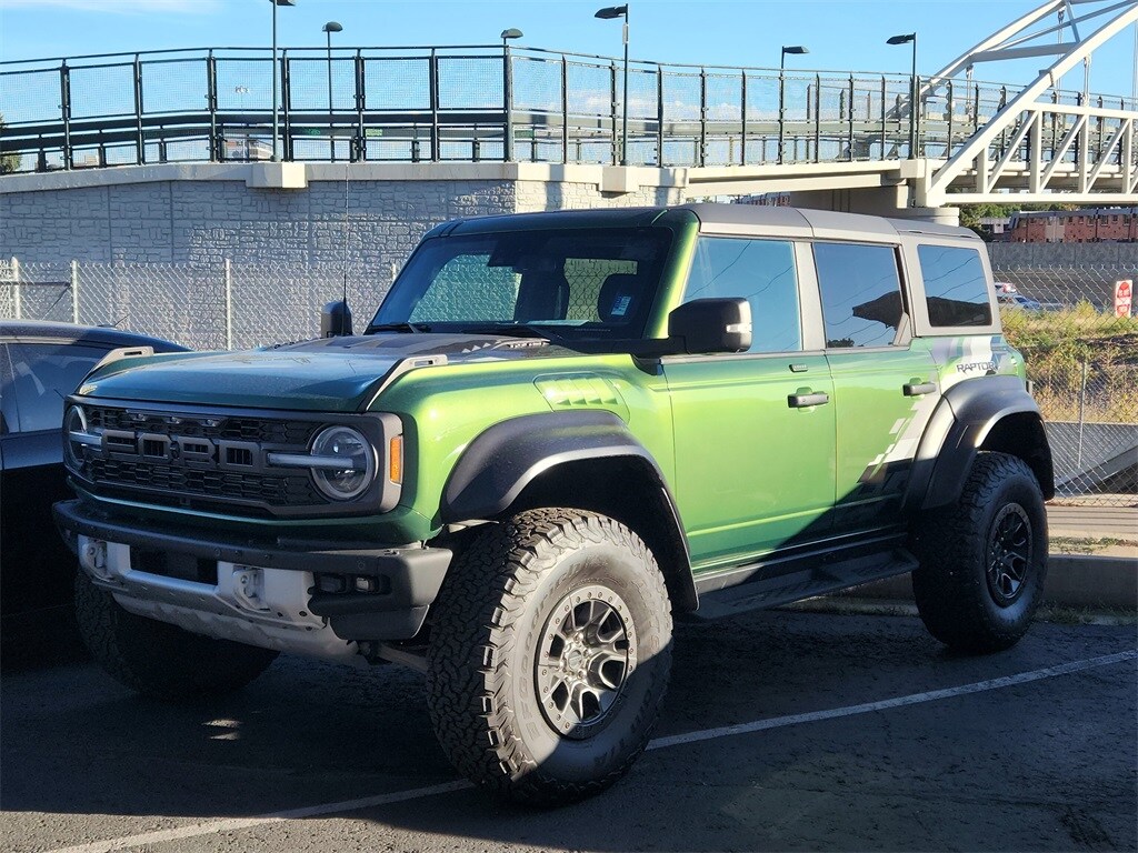 2022 Ford Bronco Raptor photo 3