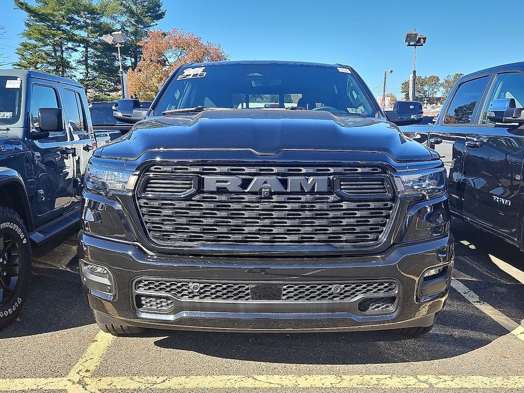 New 2026 Ram 1500 BIG HORN CREW CAB 4X4 5'7 BOX Pickup