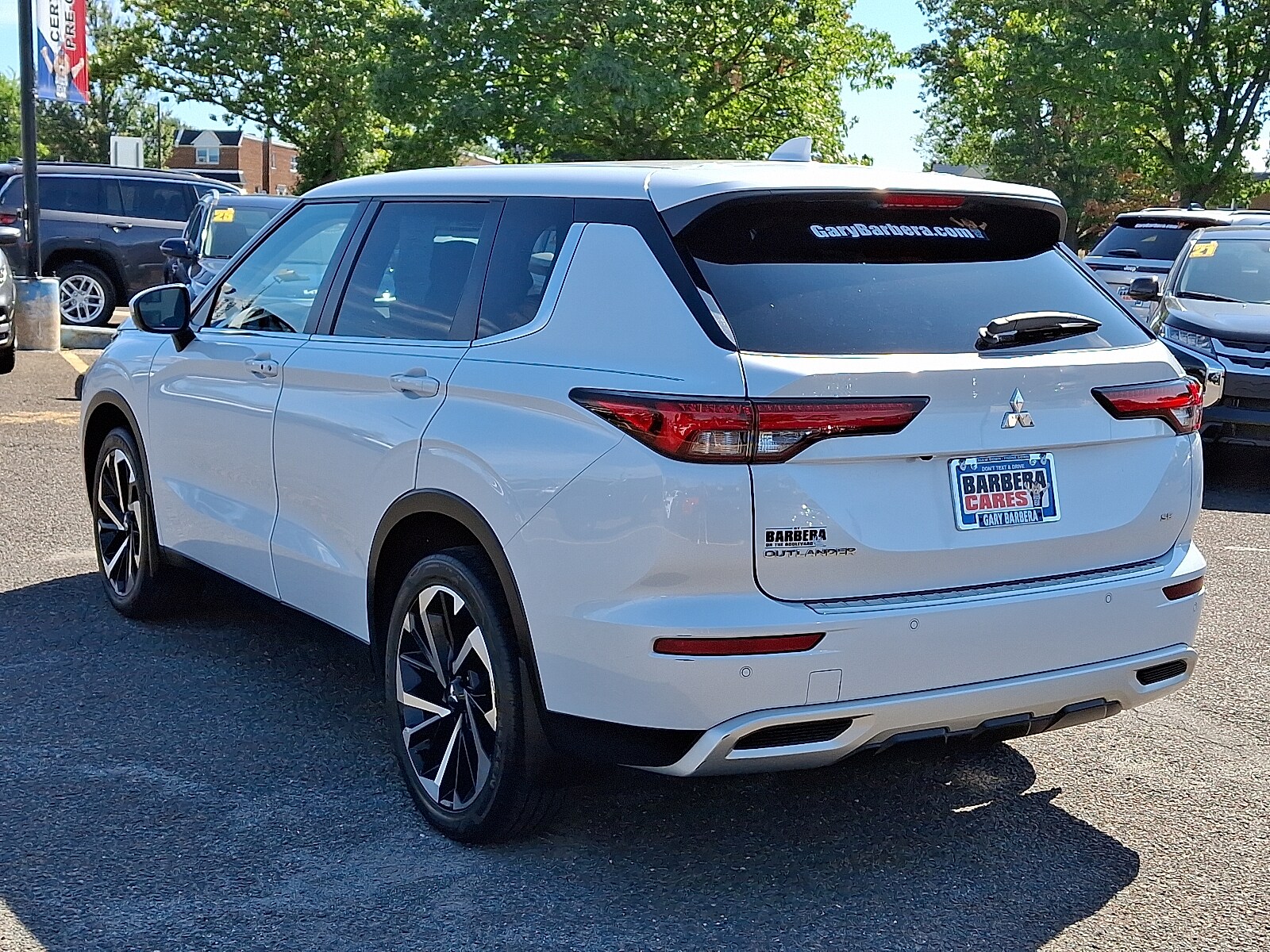 2023 Mitsubishi Outlander SE 2.5 photo 4