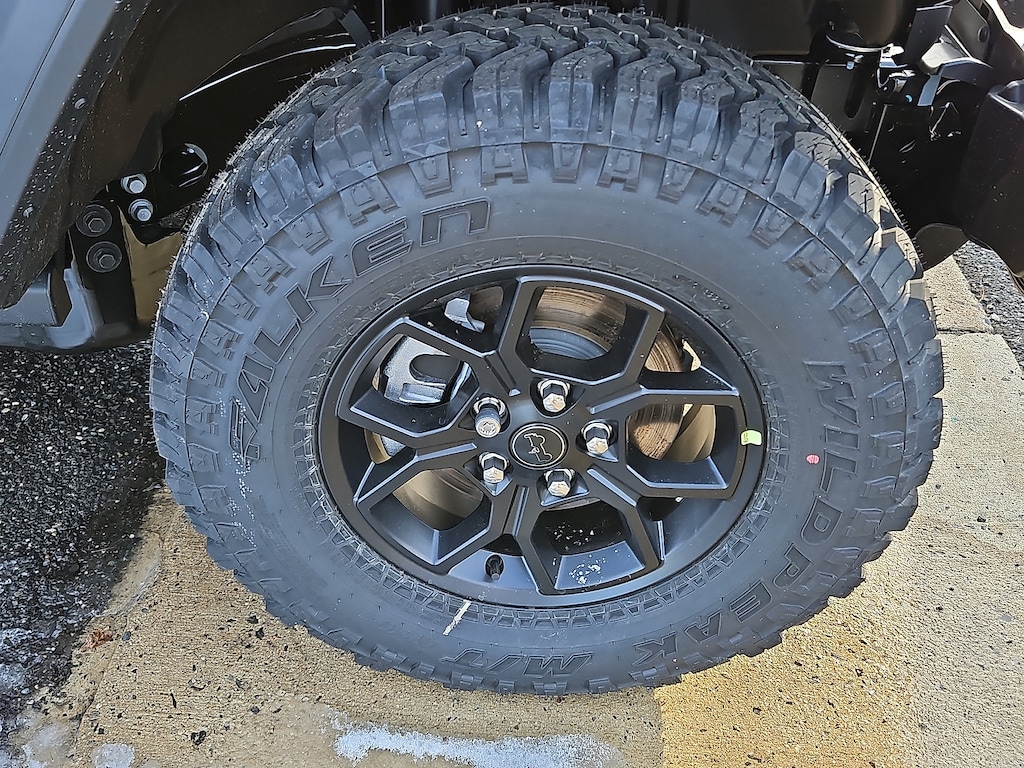 New 2026 Jeep Wrangler 4-DOOR WILLYS Sport Utility