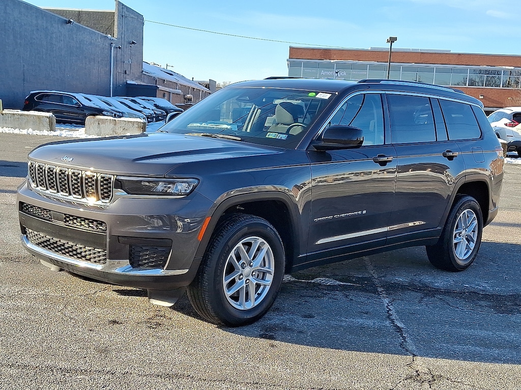 Used 2023 Jeep Grand Cherokee L Laredo 4x4 Sport Utility