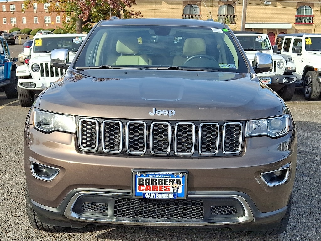 Used 2017 Jeep Grand Cherokee Limited 4x4 Sport Utility