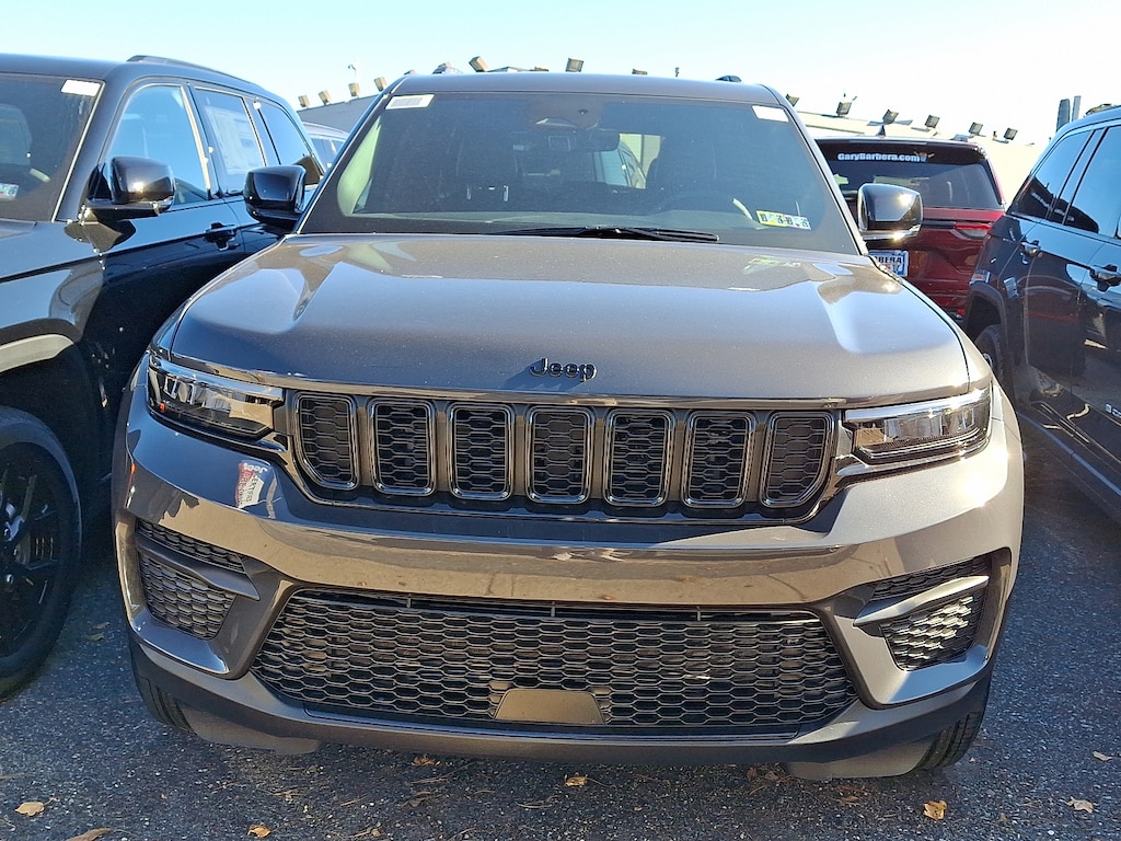 New 2025 Jeep Grand Cherokee ALTITUDE X 4X4 Sport Utility