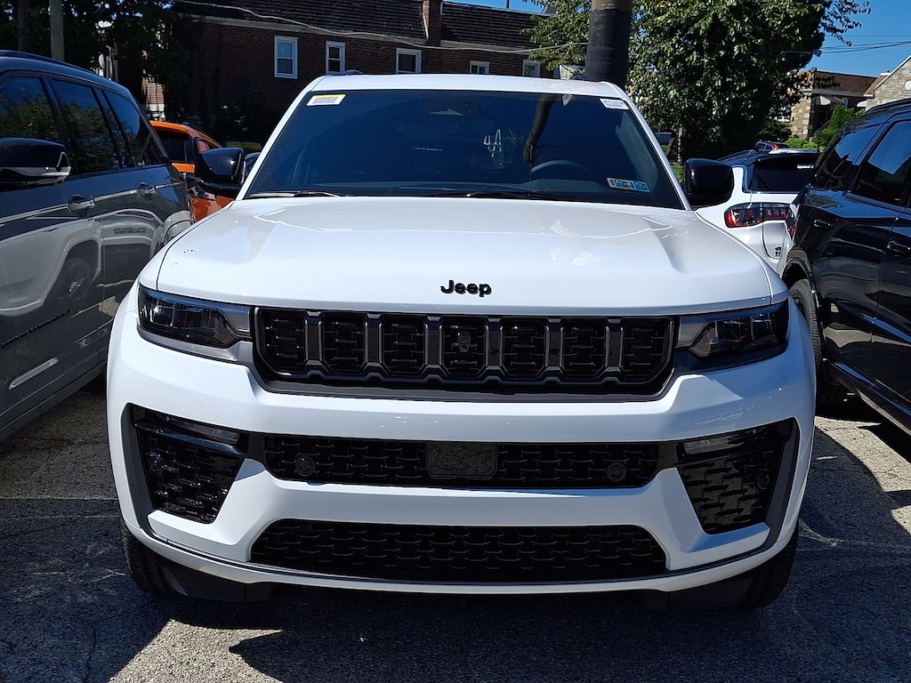 New 2027 Jeep Grand Cherokee Limited Reserve Sport Utility